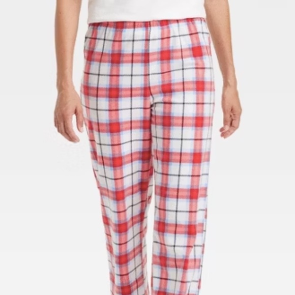 Women's Plaid Print Microfleece Pajama Pants - Picture 2 of 5